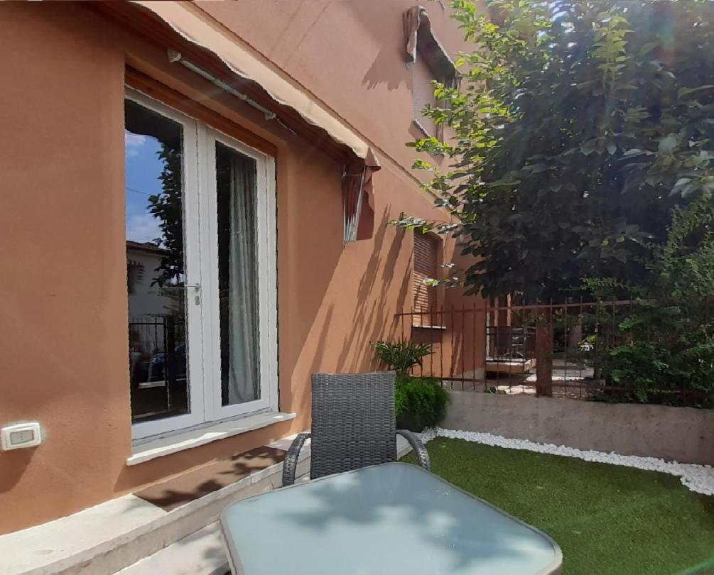 Appartement Appa49 Vicino Ospedale Borgo Roma, Fiera E Univr à Vérone Extérieur photo