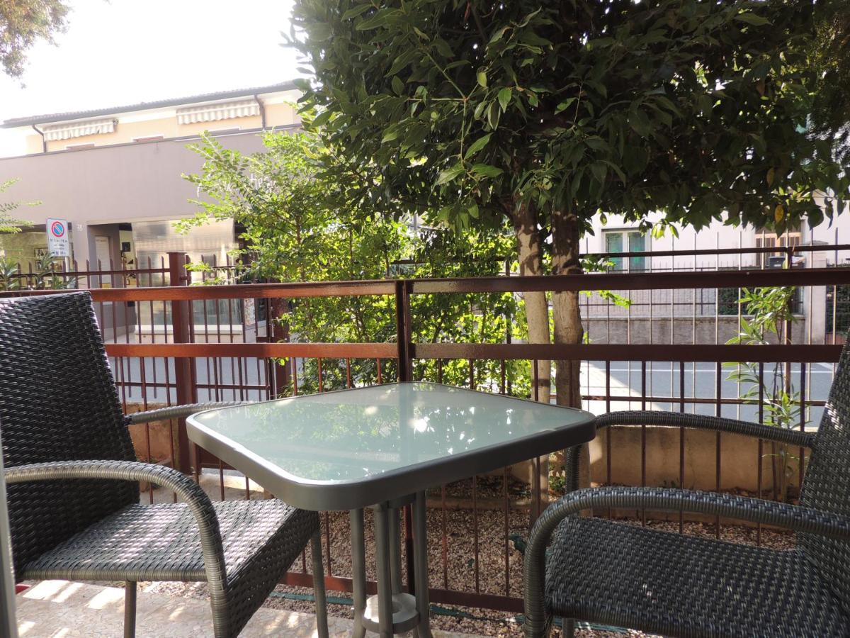 Appartement Appa49 Vicino Ospedale Borgo Roma, Fiera E Univr à Vérone Extérieur photo