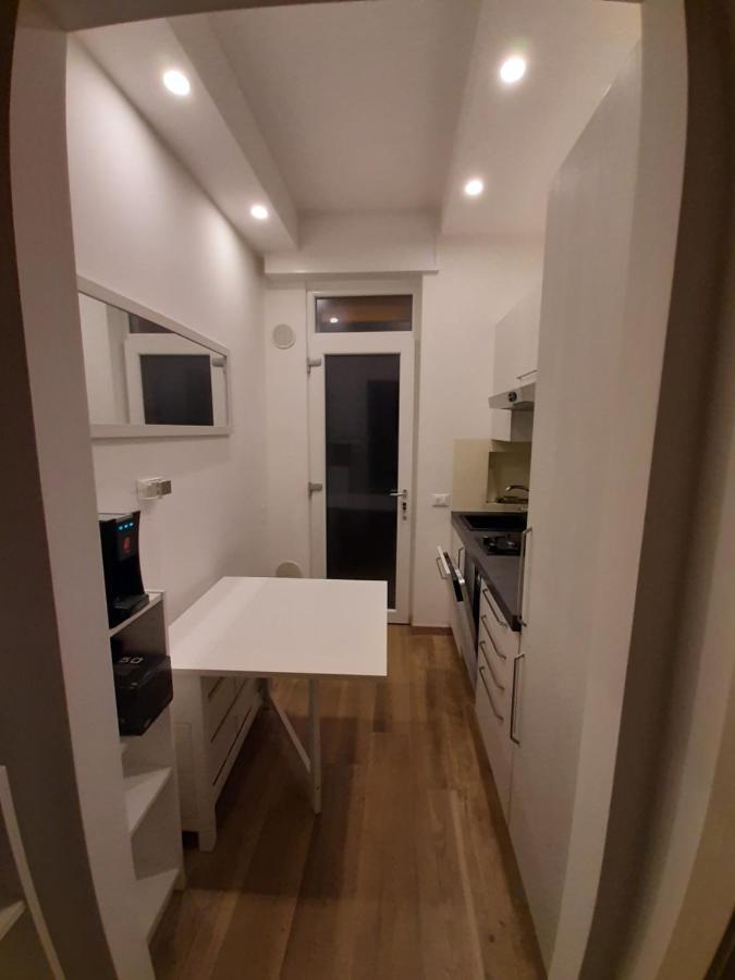 Appartement Appa49 Vicino Ospedale Borgo Roma, Fiera E Univr à Vérone Extérieur photo